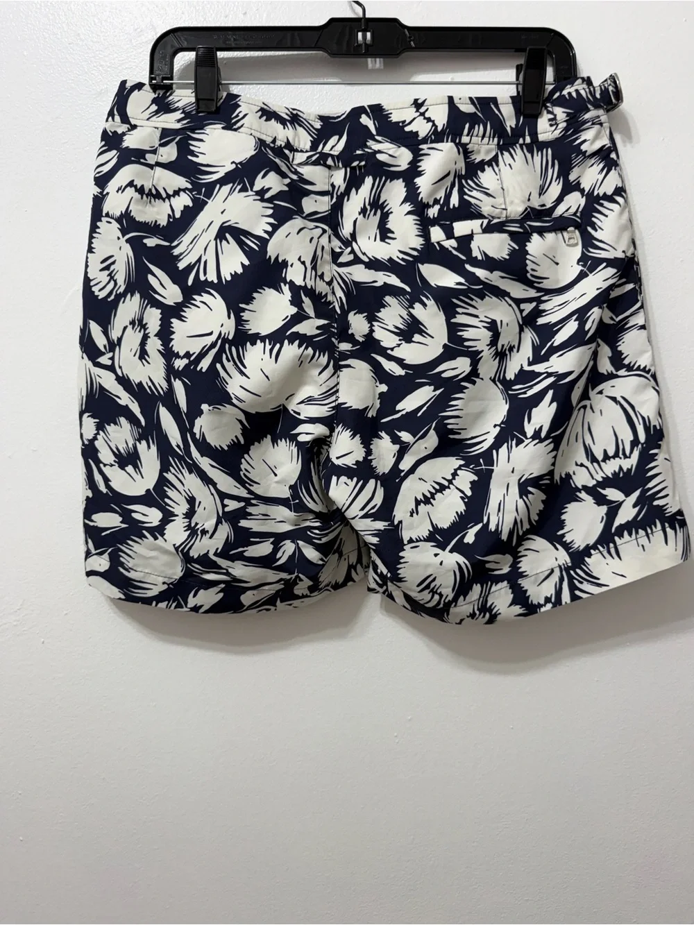 ORLEBAR BROWN BULLDOG BOTANY SWIM SHORTS IN NAVY/WHITE SAND